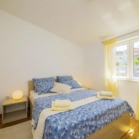 Guest house Raos In Trogir - Mittel-dalmatien *