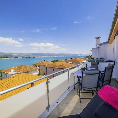 Raos In Trogir - Mittel-dalmatien Guest house Mastrinka