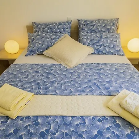 Raos In Trogir - Mittel-dalmatien Guest house *